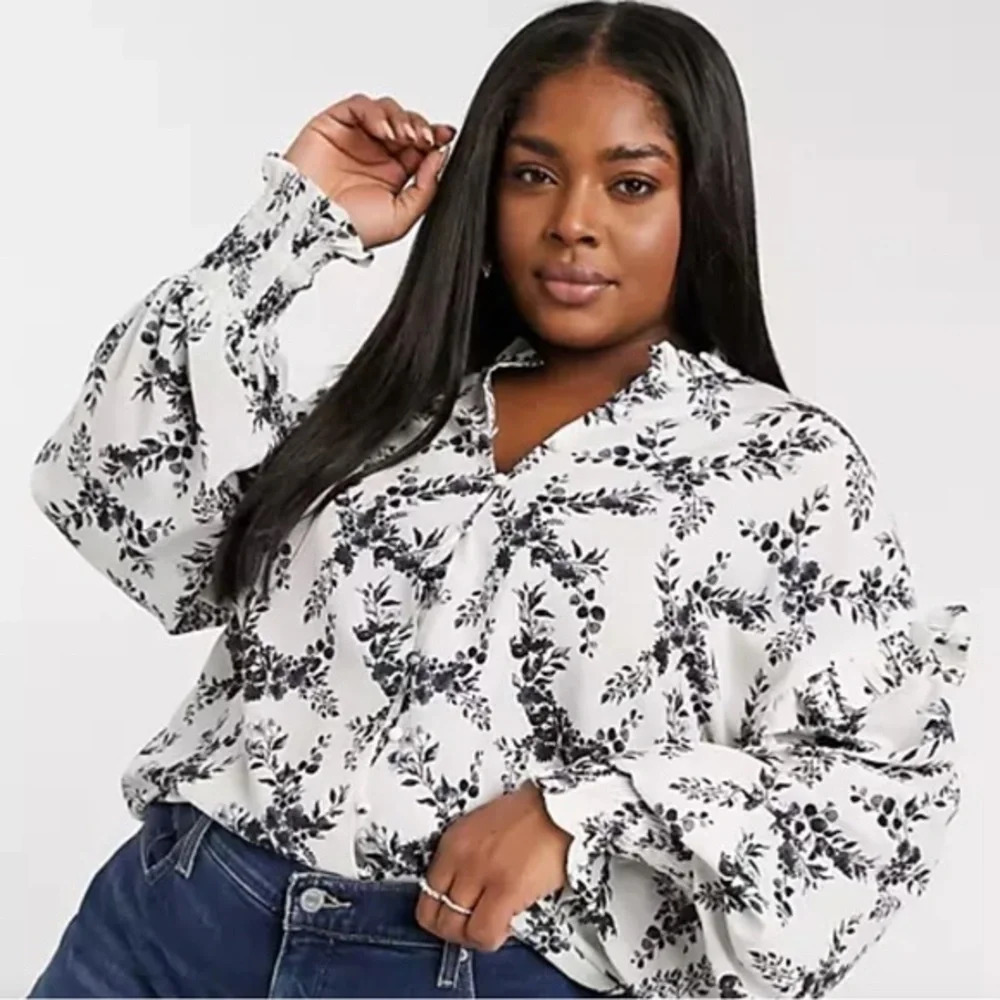 In The Style Women Trendy Blouses Casual Tops Long Sleeve Floral Sz 20UK  US 16